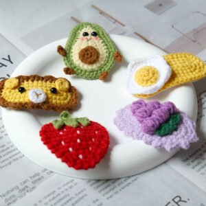 5pcs Cute Handmade Crochet Hair Clips - Lion, Grape, Strawberry & Heart-Shaped Cartoon Hair Accessories for Women, Soft Fabric Bangs Clips with Bow Details, Perfect for Casual or Playful Outfits, Cute Hair Accessories, Playful Hairpiece, Whimsical Design, Durable Hairpiece