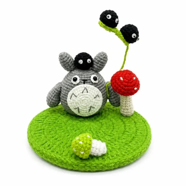 Handmade crochet mobile phone stand